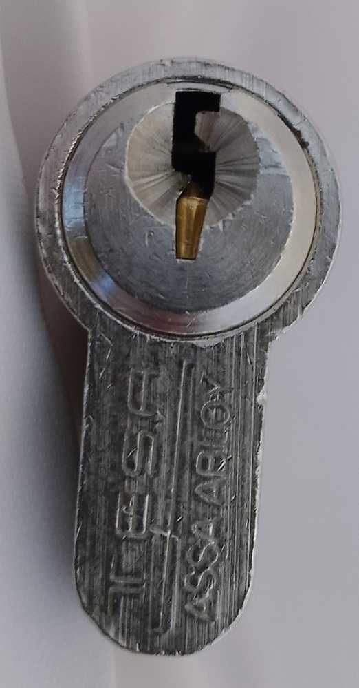 Tesa Assa Abloy, Cilindro T60 (1159)