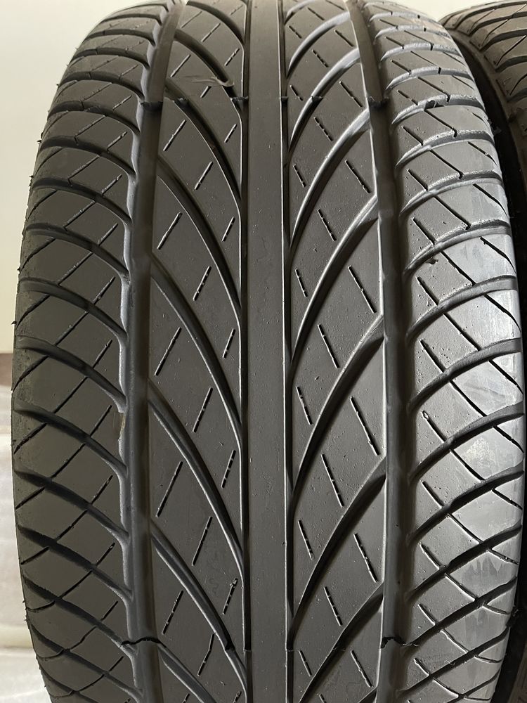 Шини R18 225/40 Goodride SV308. 2015p 6.5mm. All Season