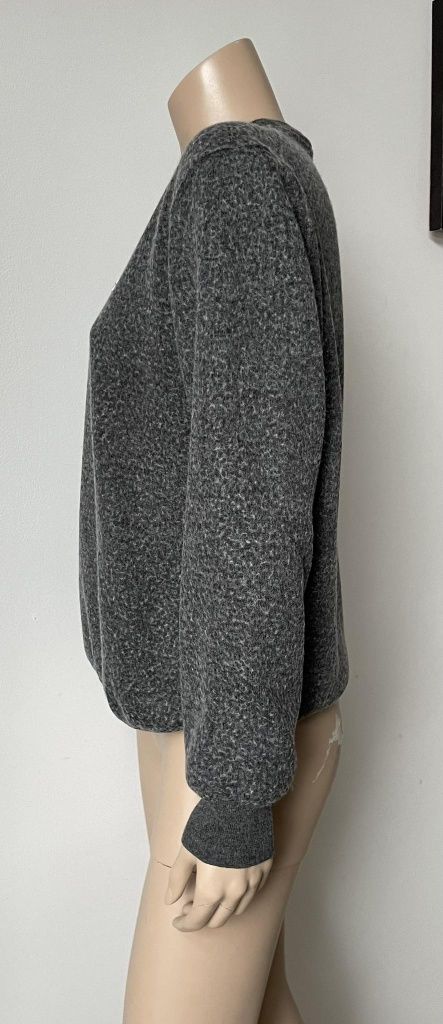 Lacoste sweter damski L wełna
50%Wełna