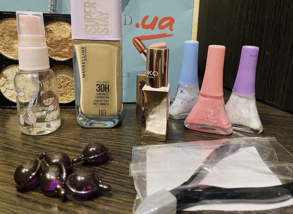 Отдам бесплатно все что на фото