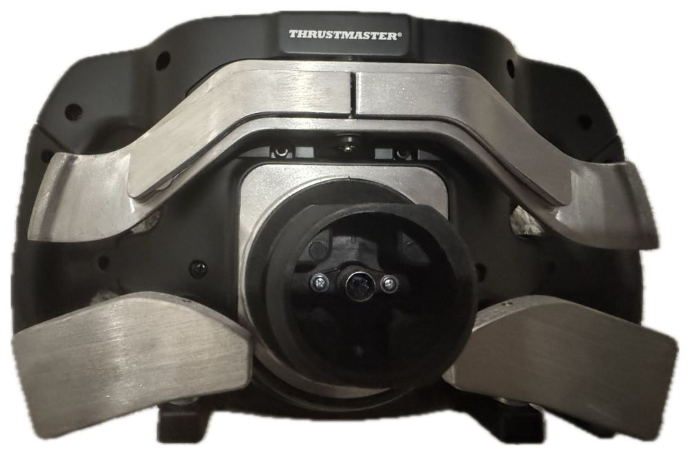 Volante Thrustmaster Ferrari SF1000