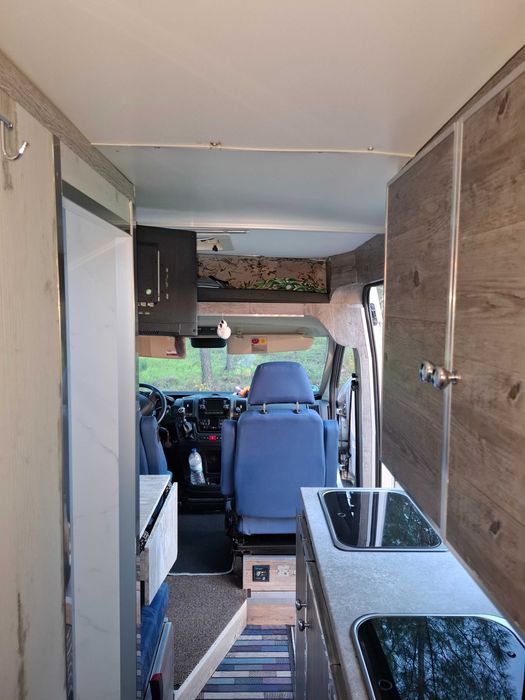 VENDO autocaravana impecável.