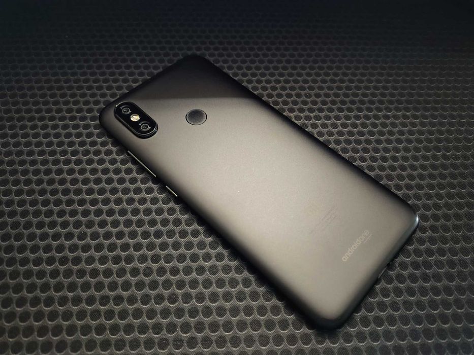 Смартфон Xiaomi Mi A2 4/64gb Black (НЕ LITE)