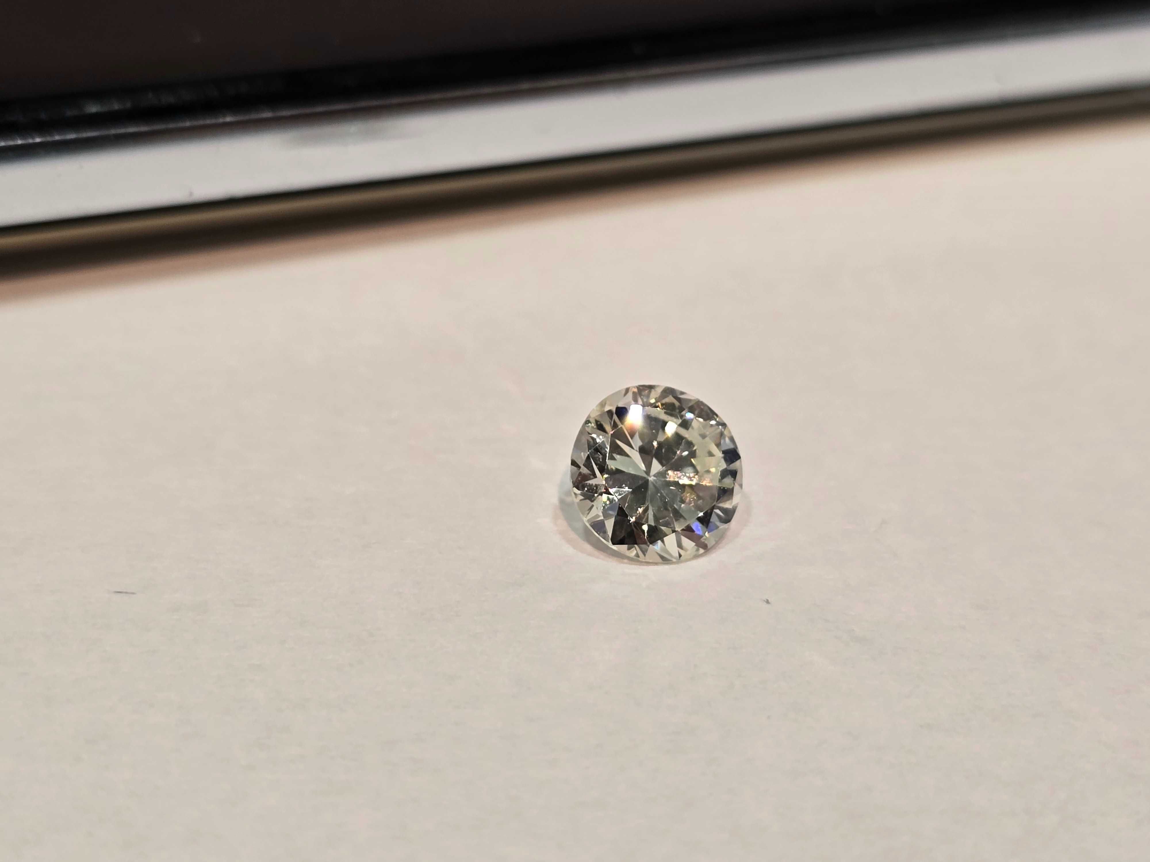 Diament 1.7 ct czystość VVS1 barwa K certyfikat