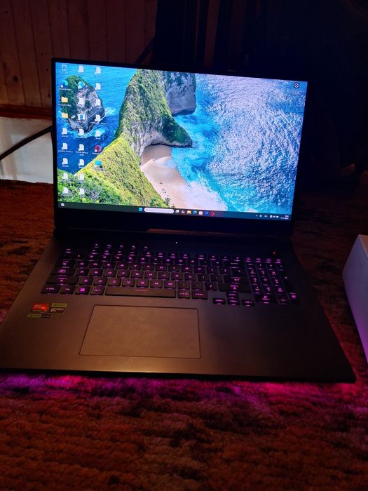 Laptop Rog strix g17