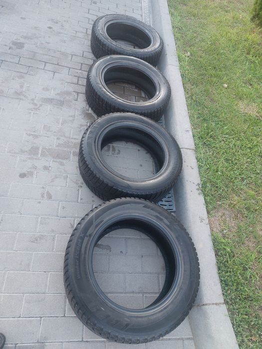 Зимові шини Hankook, 225/60 r17,