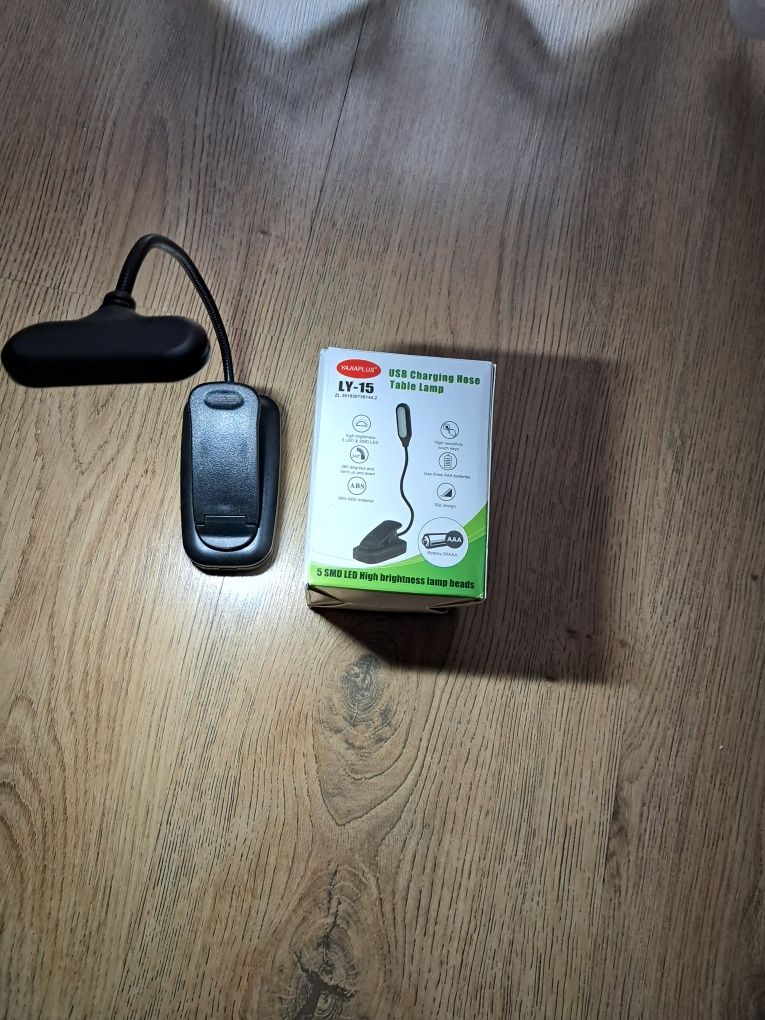 Lampka do czytania książek LED