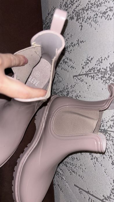 Kalosze damskie bez ocieplenia, jak nowe r. 37