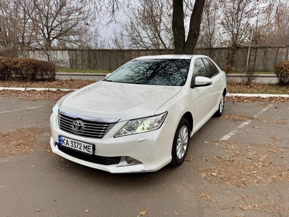 Продам Toyota Camry