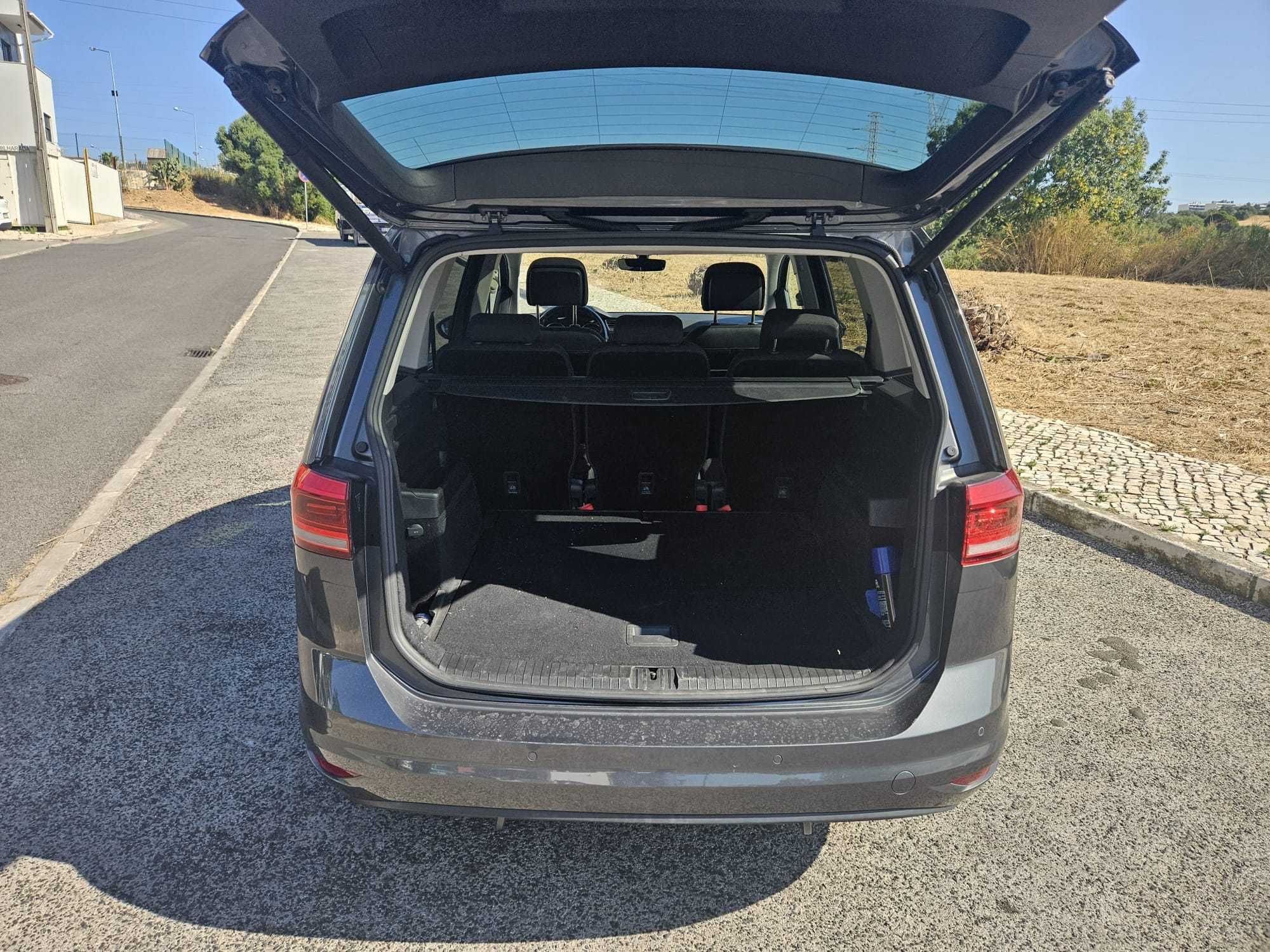 VW Touran Highline 1.6 TDI 115CV  5 Lugares  161339KM