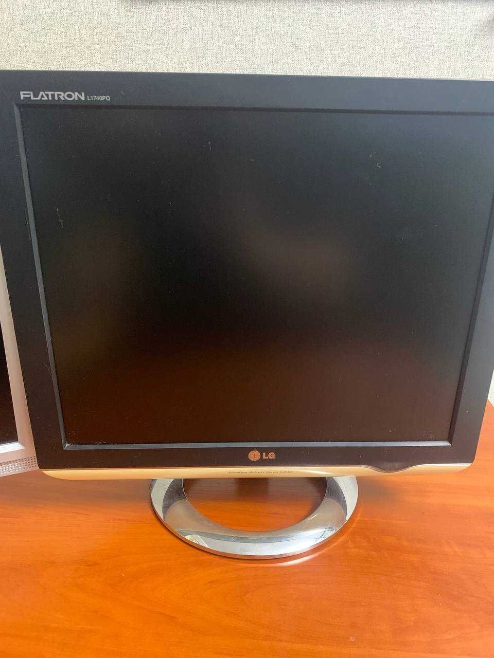 Два монітора Acer LG - 17 дюймів