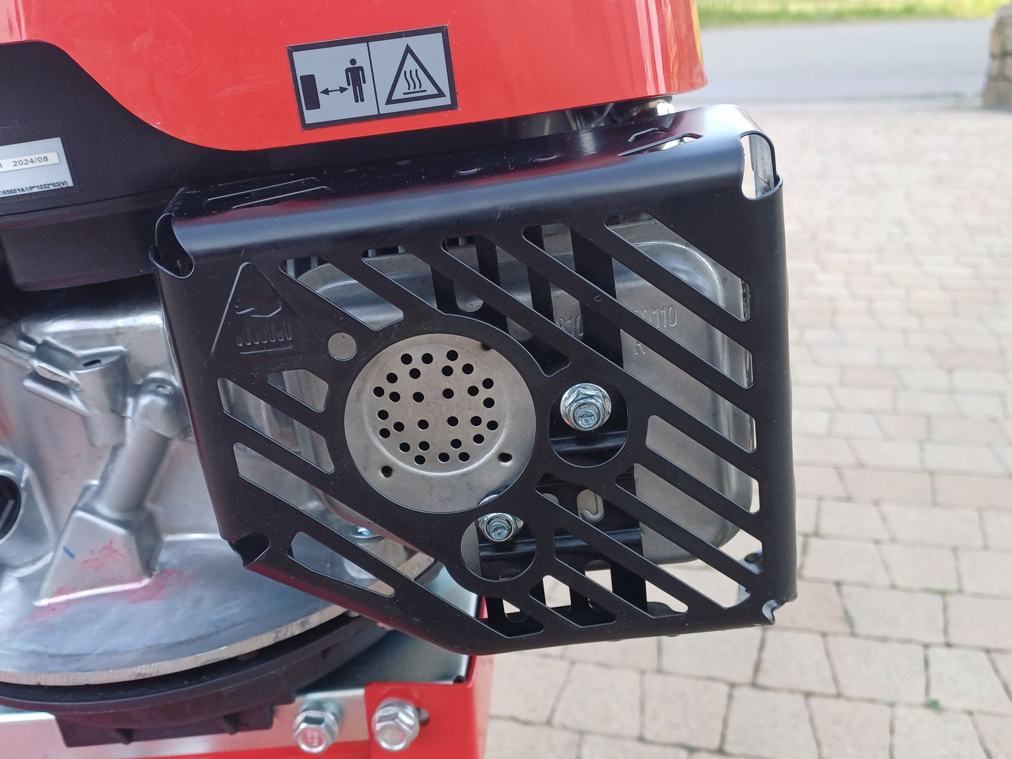 Glebogryzarka Einhell GC-MT 2560 LD