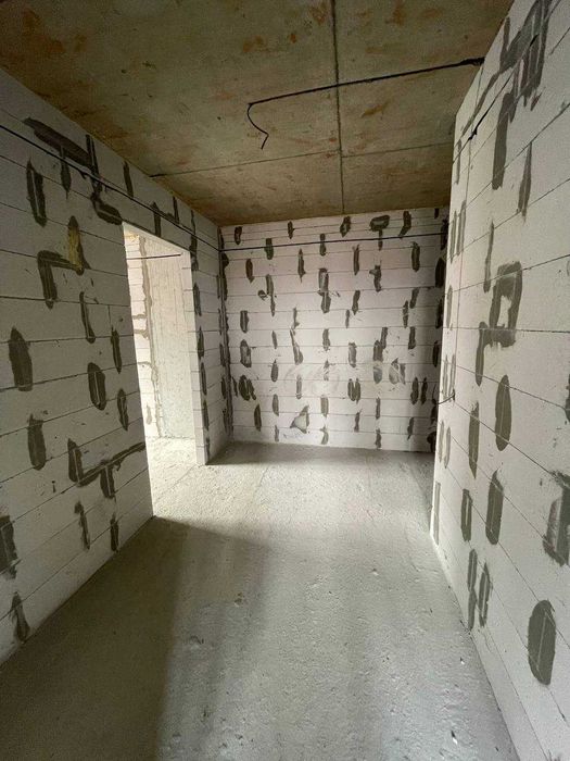 2 кімн Тролейбусна. Новобудова. На здачі.