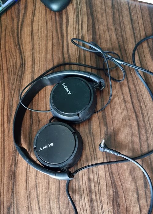 Słuchawki Sony przewodowe