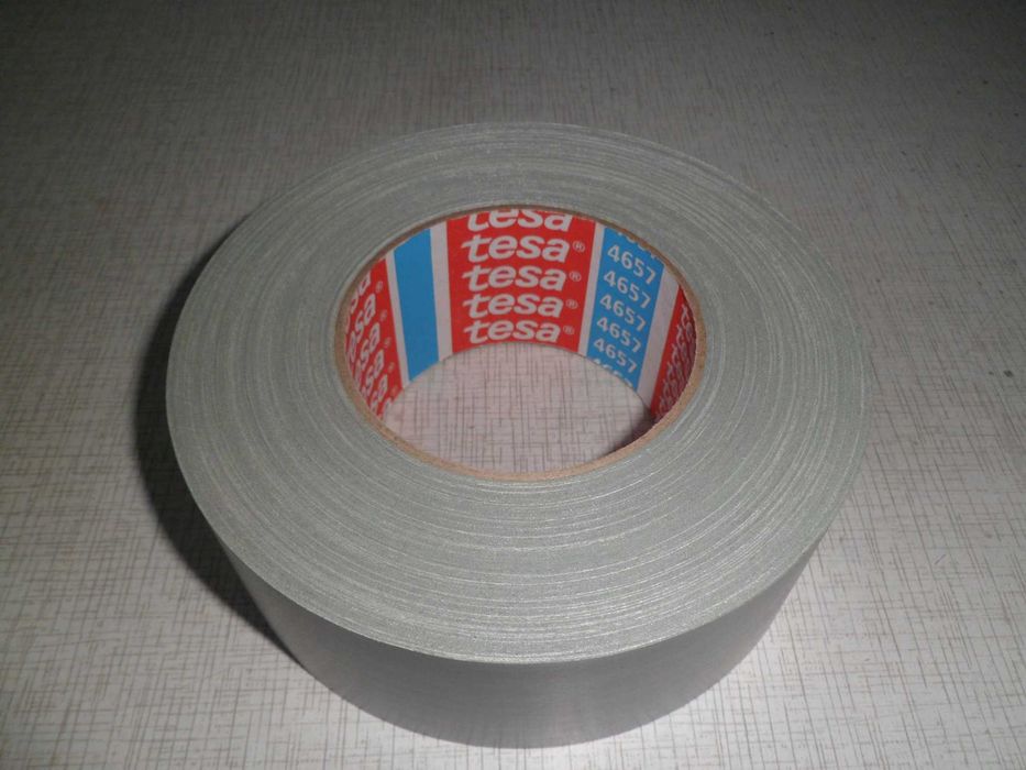 Taśma akrylowa Tesa 4657