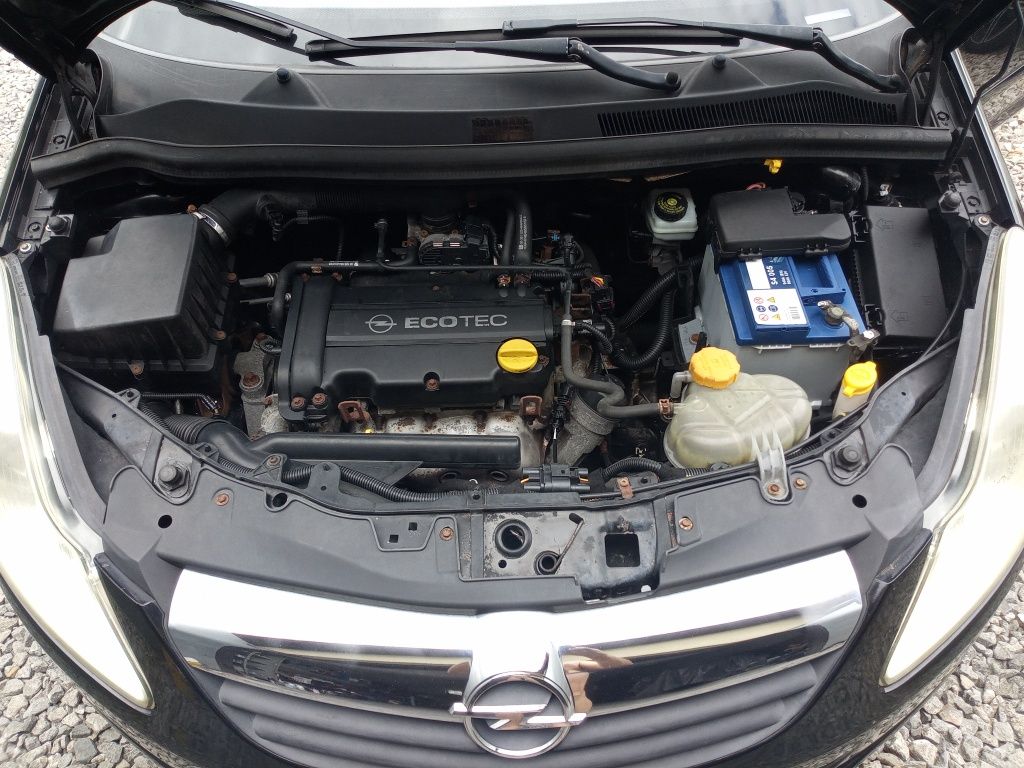 Opel Corsa 1,4 z Niemiec