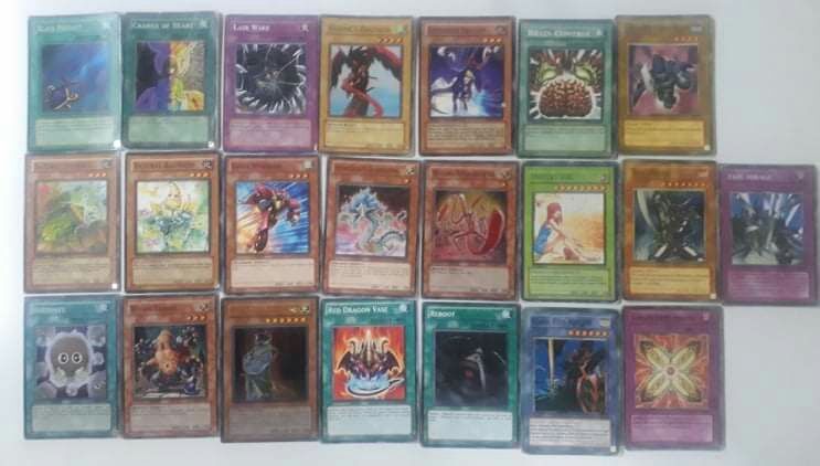 Cartas verdadeiras Yu Gi Oh da Konami