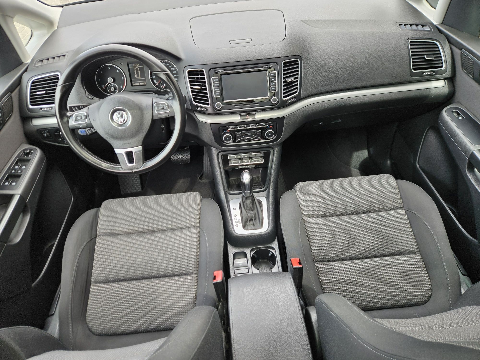 Sharan 2011r 2.0 tdi CR DSG, panorama, Nawigacja,kamera,hak, z Niemiec