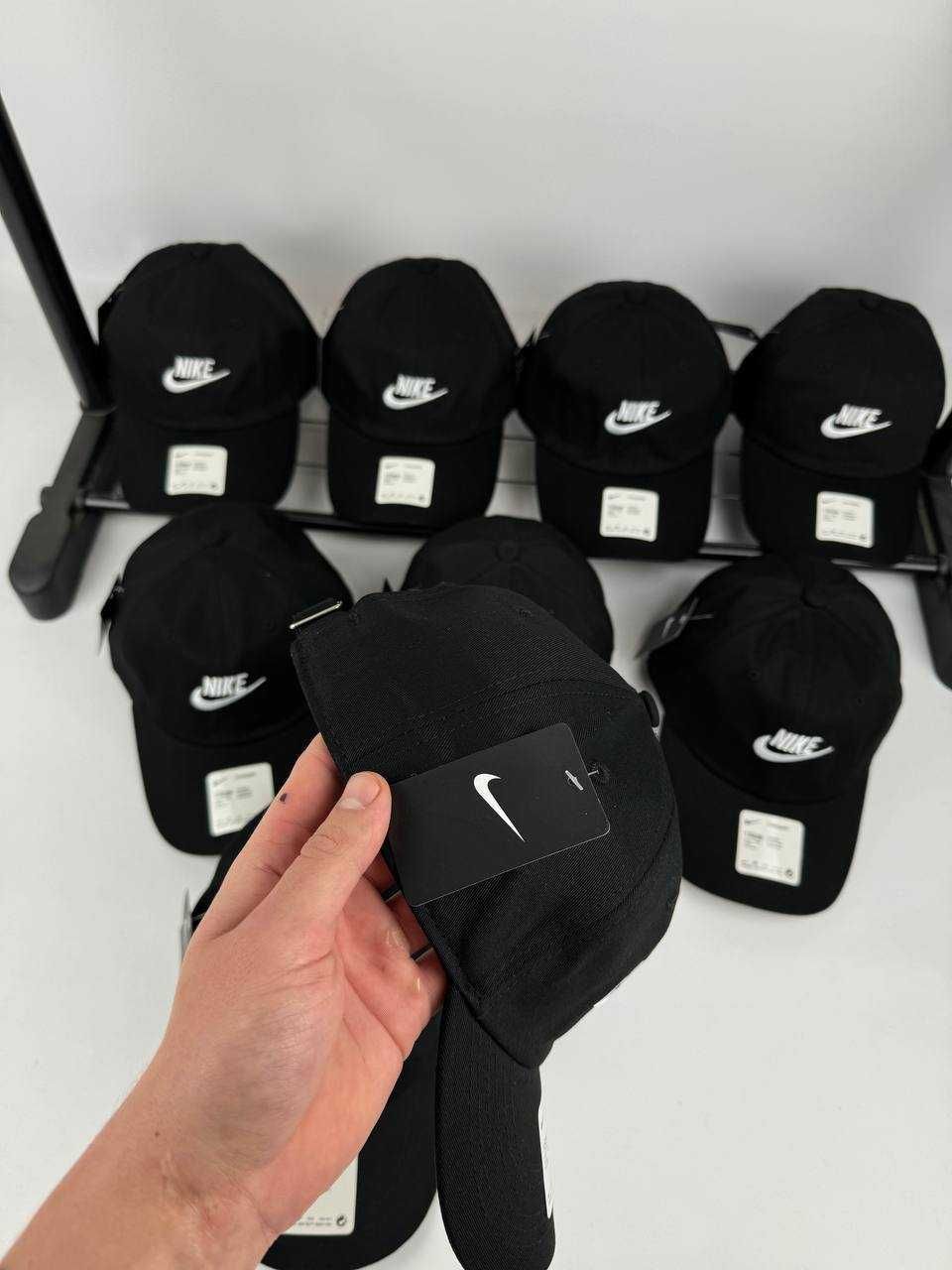 Продам кепки "Nike"