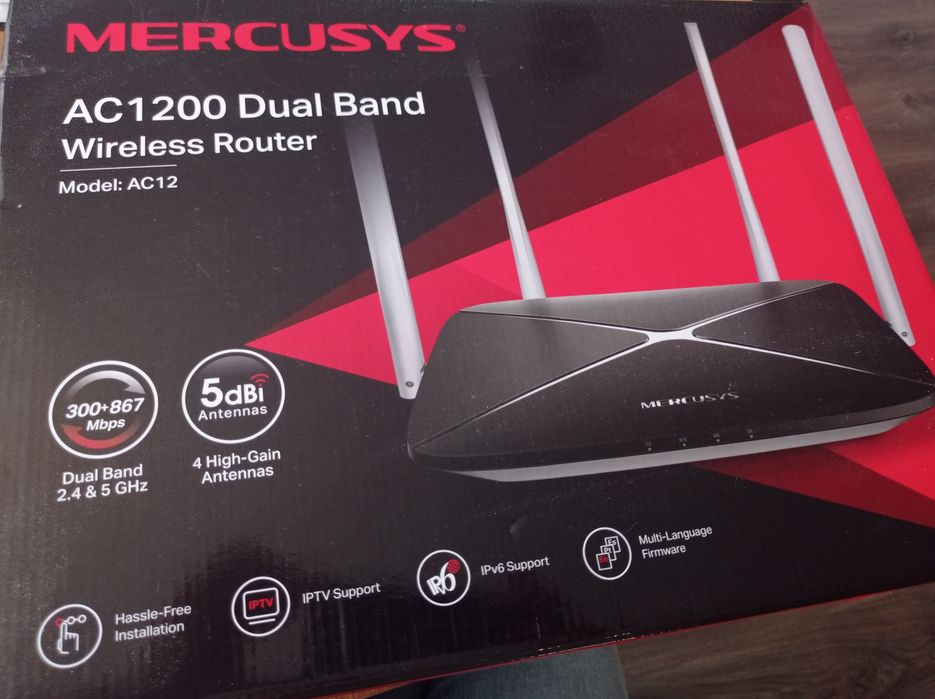 Router mercusys AC12