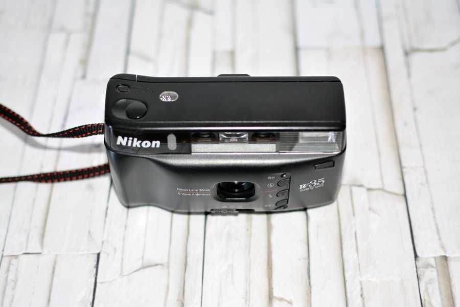 Nikon W35mm /Vintage/