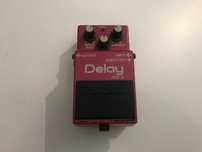 Boss Dm-3 Delay Effects Pedal - 1980's