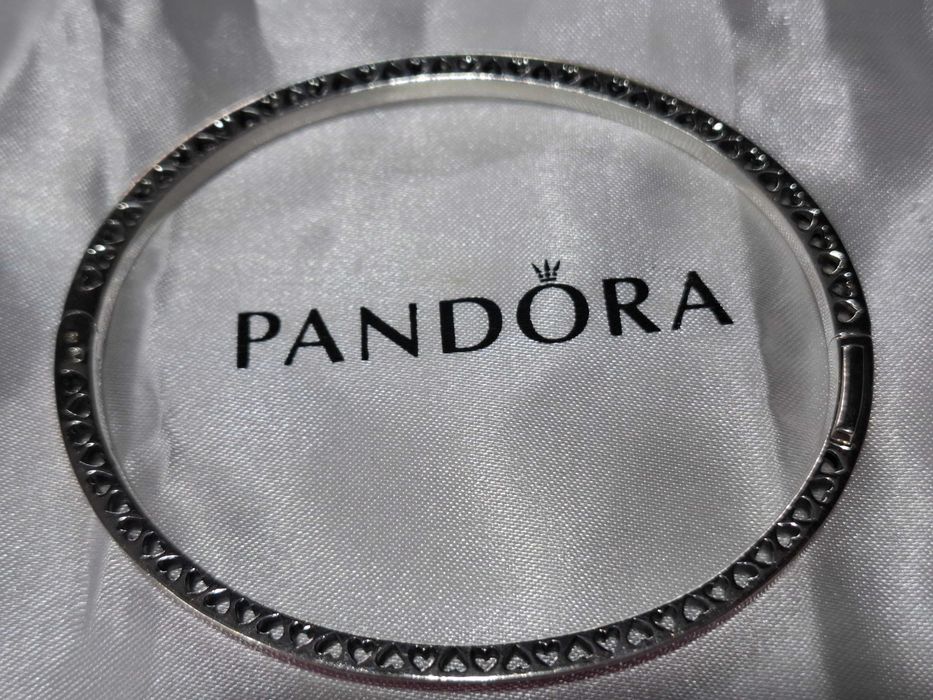 Pandora Radiant Hearts Rose