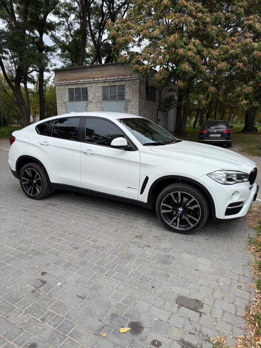 BMW X6 2015 F16 30d Steptronic (258 к.с.) xDrive Base