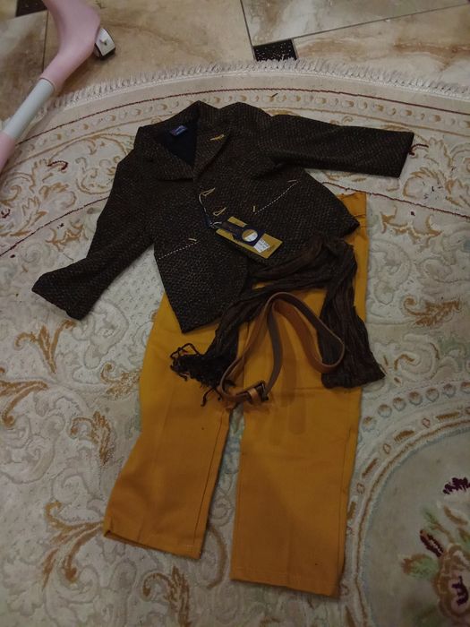 Модний костюм для хлопчика