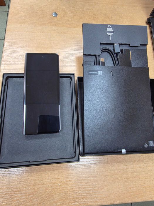 Samsung Galaxy Fold 5 12/512GB