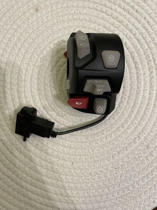 Przelacznik Triumph Tiger speed triple