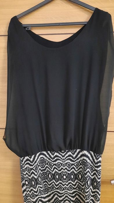 Vestido com saia curta e justa - Zara - Tamanho S