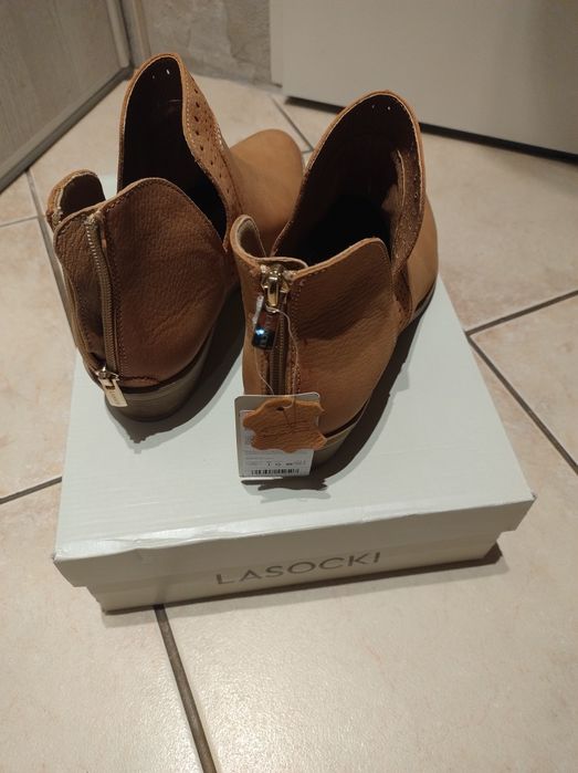 Botki damskie Lasocki 39 nowe
