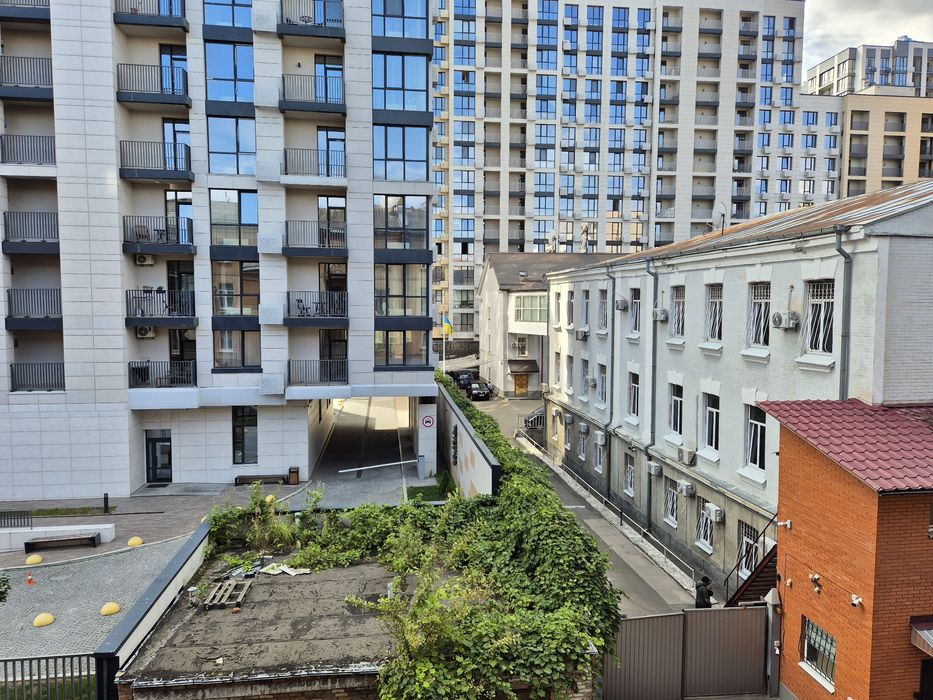 Продаж елітної квартири 150 м² на Золотих Воротах, Київ
