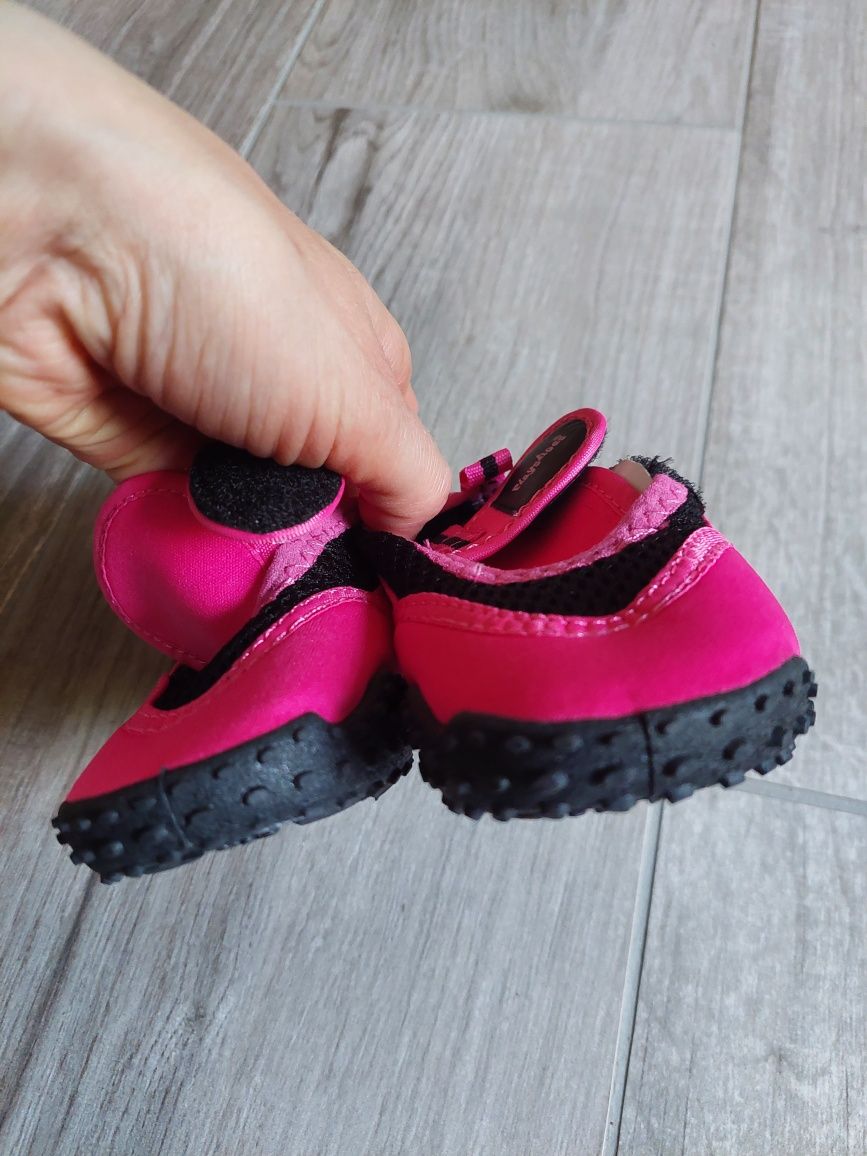 NOWE Playshoes dziecięce buty do wody, różowe r20/21 EU