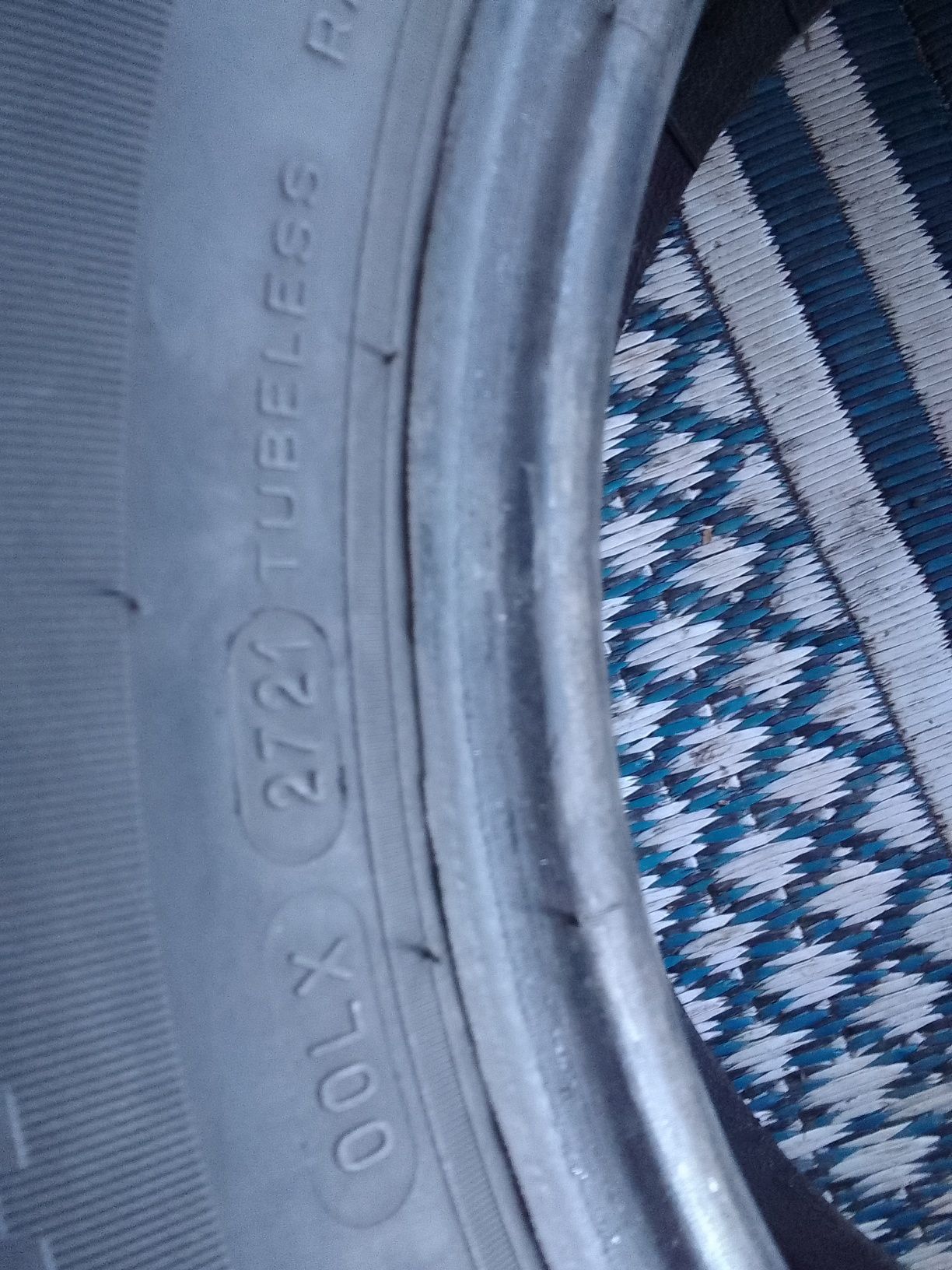 Opona zimowa 225/65r16C BFGOODRICH 2021r 7mm