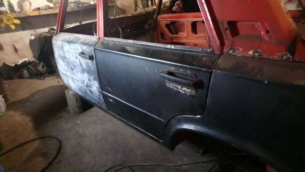 Продам автомобіль ВАЗ 2111