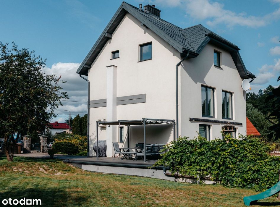 Sprzedam przestronny i nowoczesny dom w Mrągowie