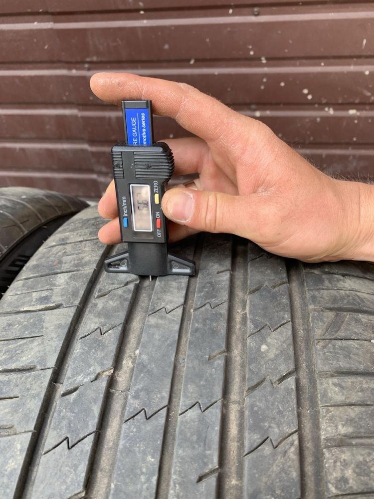 Шини 295/40 R20 Tracmax нові