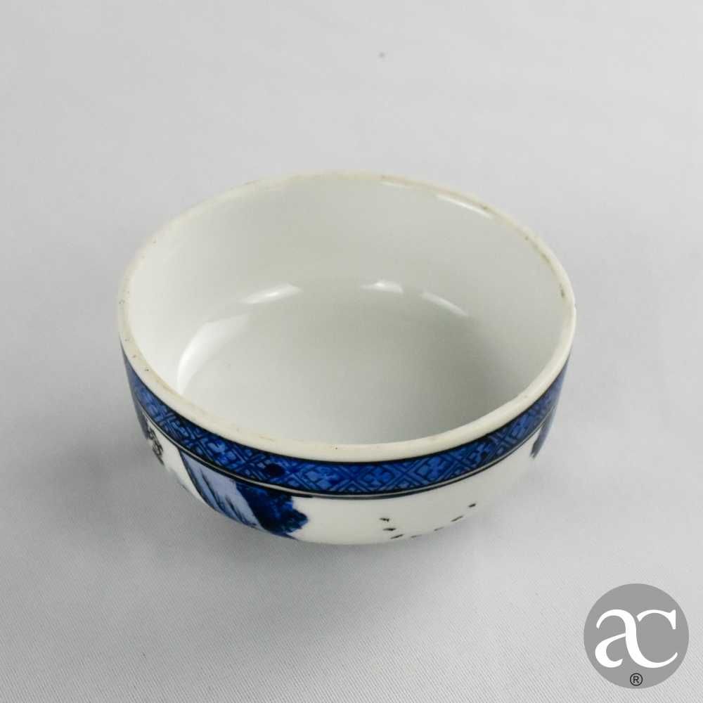 Manteigueira em porcelana da China, decoração Cantão, circa 1970