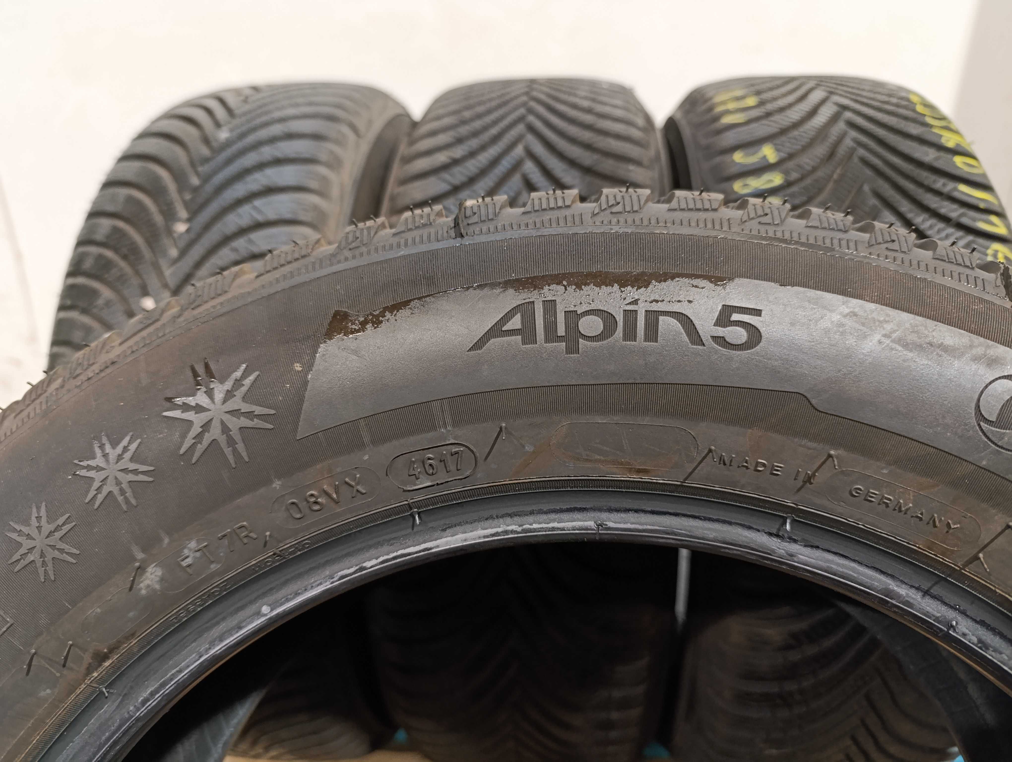 4x 205/60 R16 92T Michelin Alpin 5 2017r 8/7,4mm