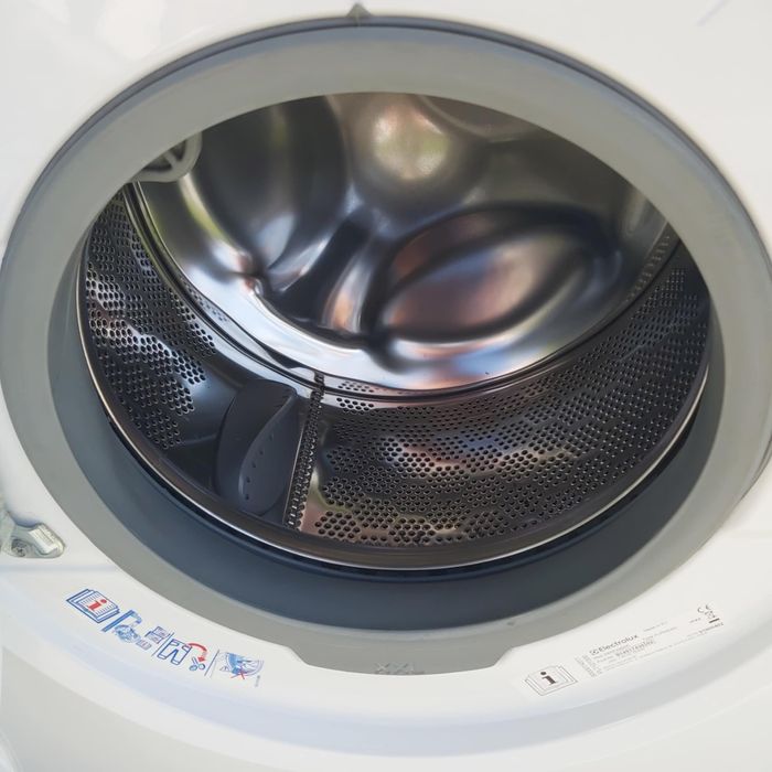 Pralka Electrolux 8kg. 1200obr.