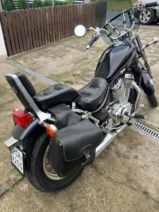 Suzuki Intruder 800
