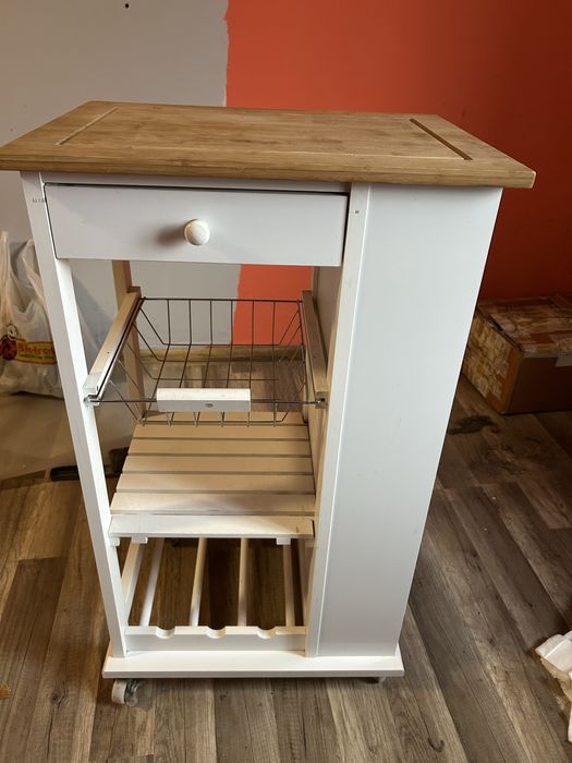 Szafka stoliczek półeczka na kółkach do kuchni, na ogródek