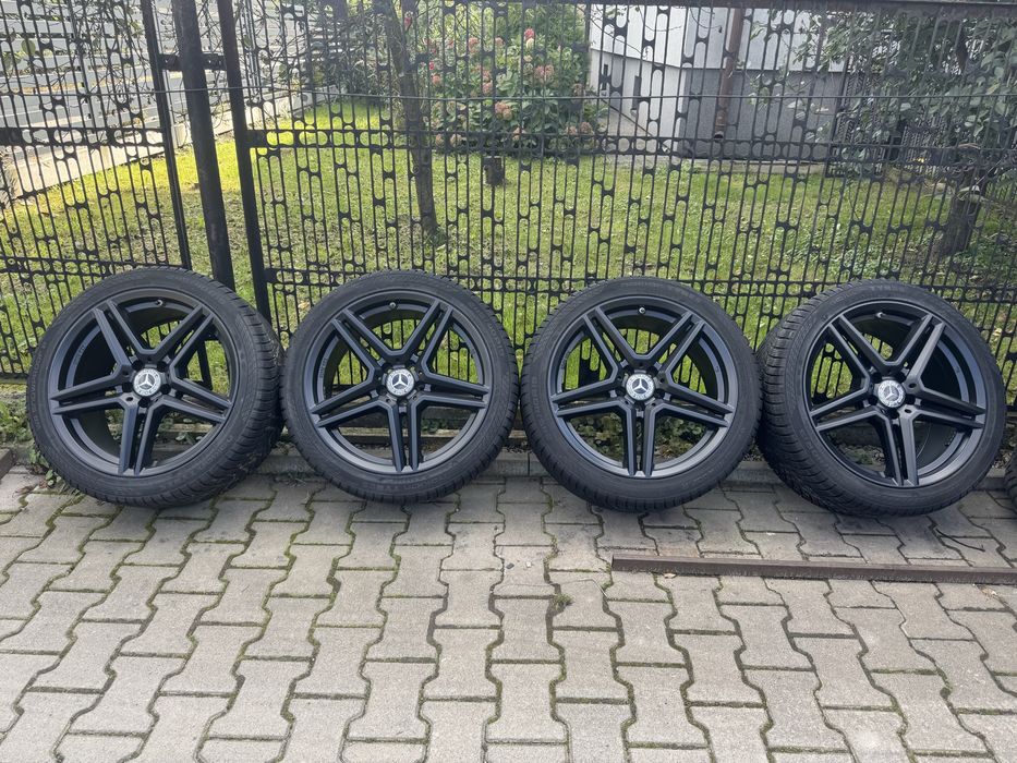Koła zimowe Mercedes E-klasa W213 CLS C257 245/40R19 Nokian