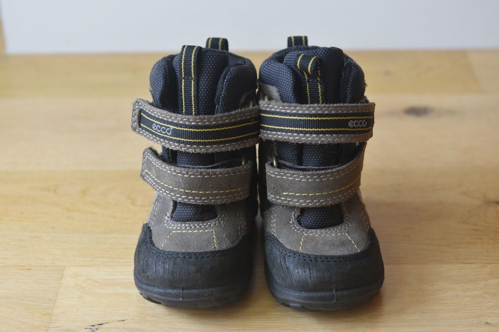 Dziecięce buty ECCO zimowe w idealnym stanie (rozmiar 20)