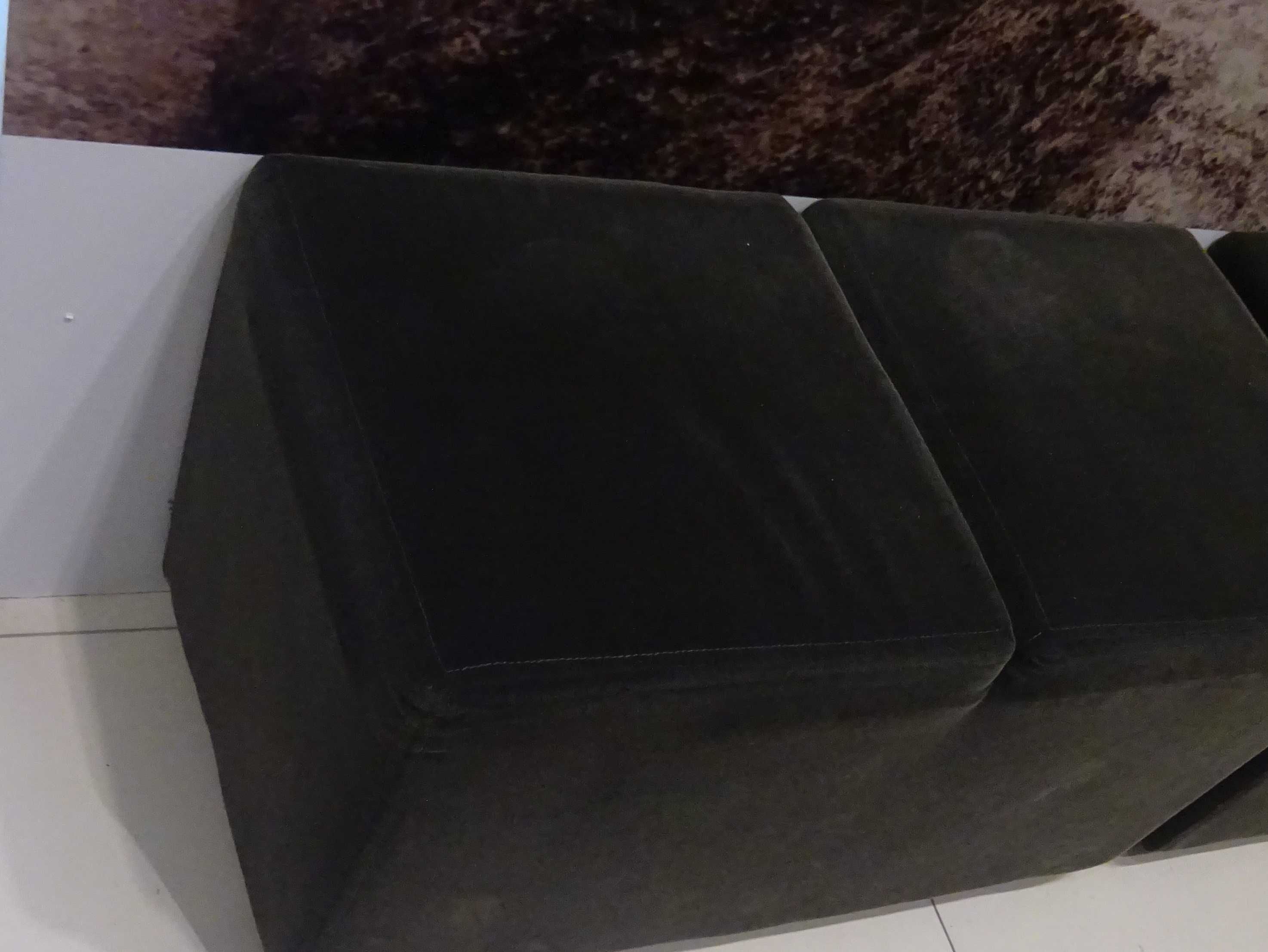ładna czarna pufa pufka siedzisko podnóżek 40 x 81 wys46 transport