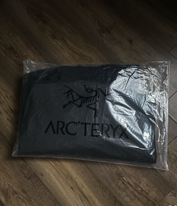 Вітровка/Куртка Arcteryx Alpha SV