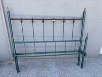 Cama ferro em bom estado fabricante (Vieira & Silva)