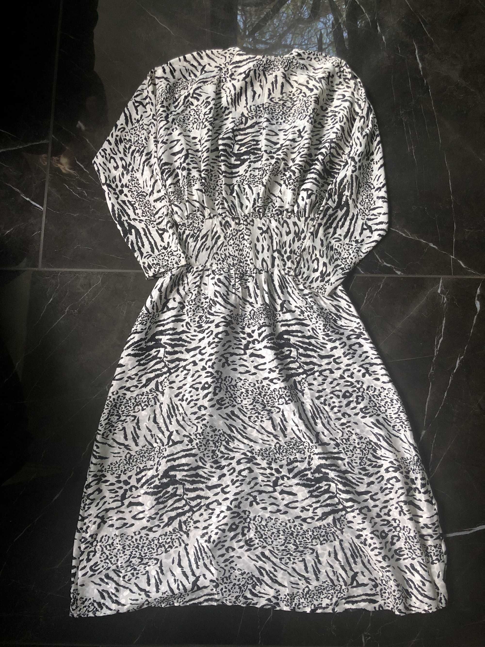 ASOS satynowa biała sukienka maxi we wzór zwierzęcy rozm. XS 34 NOWA